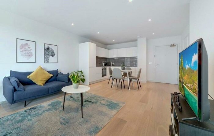 1 Bedroom Flat To Rent In Ferninand Magellan, Clipper Street, London, E16