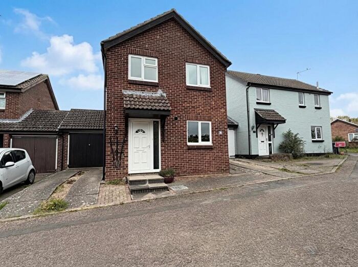 3 Bedroom Detached House For Sale In Orkney Close, Haverhill, CB9