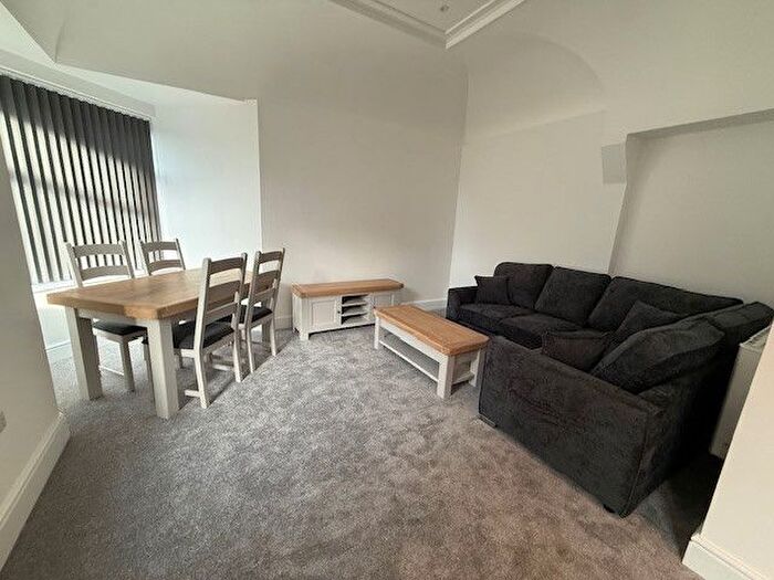 2 Bedroom Flat To Rent In Hull, HU5
