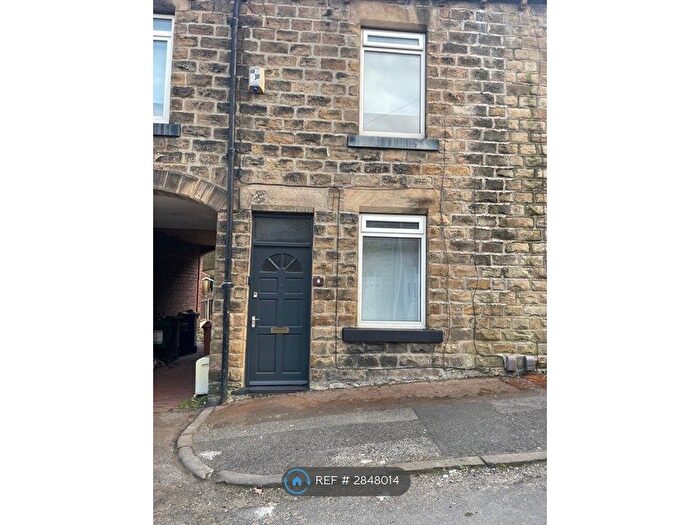 2 Bedroom Terraced House To Rent In Bank Street, Barnsley, S70