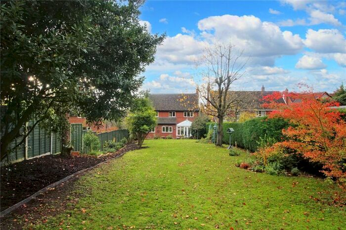 4 Bedroom Detached House For Sale In Norwich Road, Stoke Holy Cross, Norwich, Norfolk, NR14
