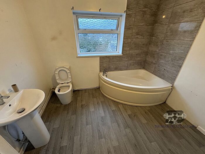 3 Bedroom End Of Terrace House For Sale In Miskin Road, Tonypandy, Rhondda Cynon Taff., CF40