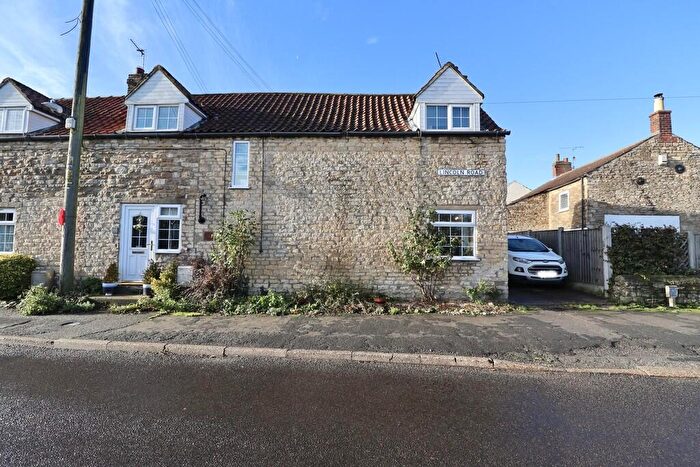 3 Bedroom Cottage For Sale In Lincoln Road, Ingham, LN1