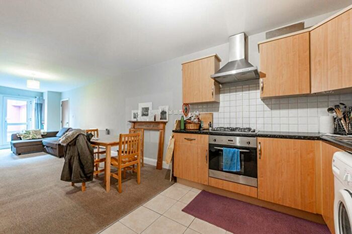 2 Bedroom Flat To Rent In Norwood Road, West Norwood, London, SE27