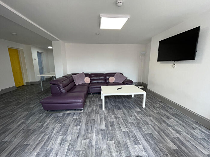 3 Bedroom Apartment To Rent In Fishergate Hill, Preston, PR1
