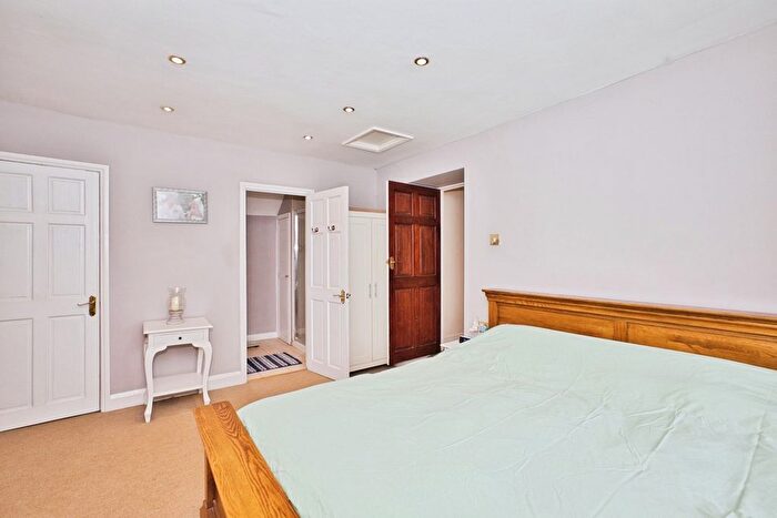 4 Bedroom Semi-detached House For Sale In Church Road, Bawdrip, Bridgwater, TA7