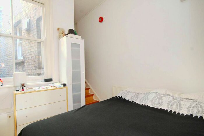 1 Bedroom Flat To Rent In Mare Street, Hackney, London, E8