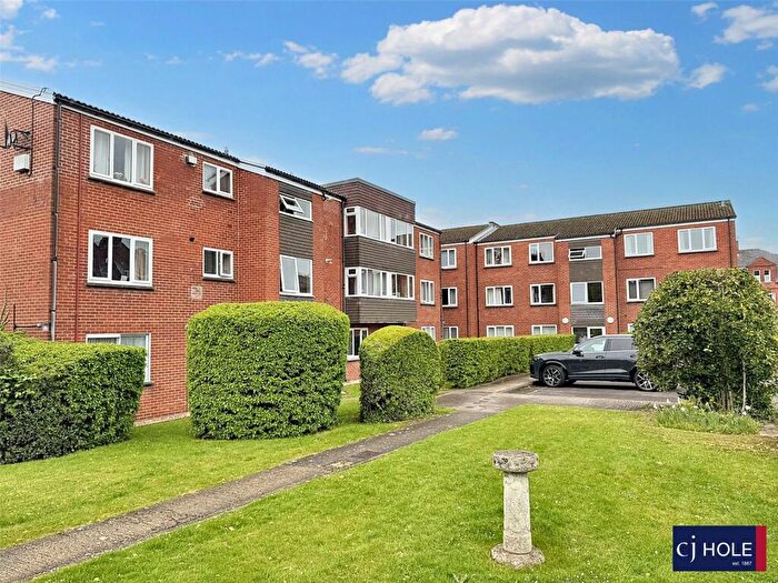 2 Bedroom Apartment For Sale In The Firs, Heathville Road, Gloucester, GL1