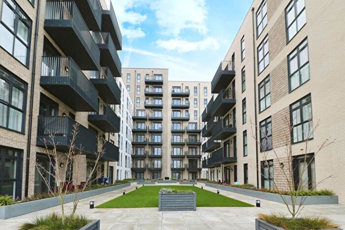 2 Bedroom Apartment To Rent In Bluebell House, Harlow, CM20