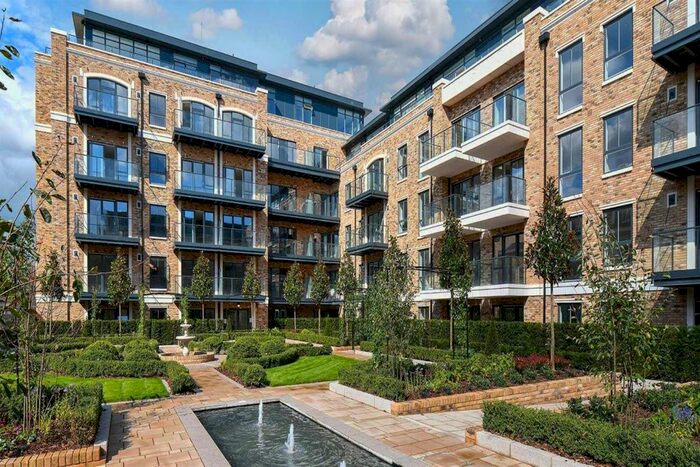 2 Bedroom Flat To Rent In Renaissance Square Apartments, Palladian Gardens, W4