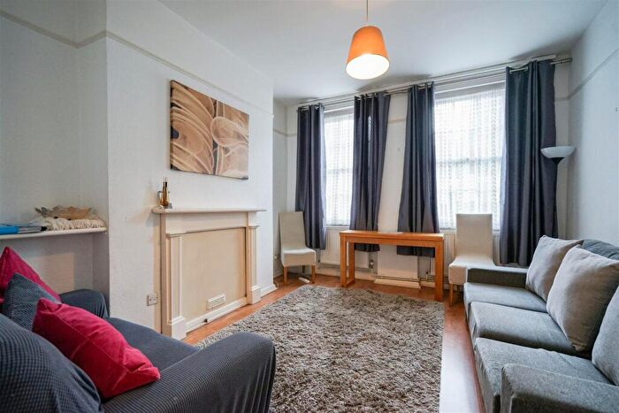 2 Bedroom Apartment To Rent In Crowndale Road, Mornington Crescent, NW1