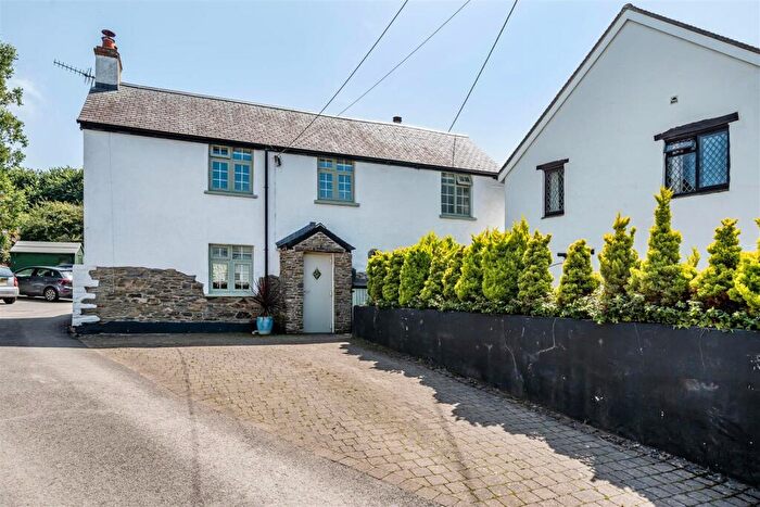 4 Bedroom Detached House For Sale In Croyde, Braunton, EX33