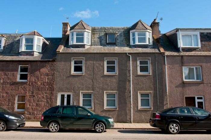 2 Bedroom Flat To Rent In Barclay Street, Stonehaven, Aberdeenshire, AB39