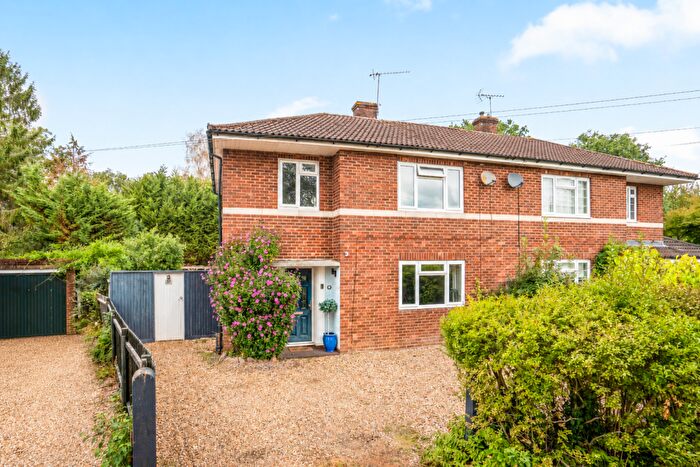 3 Bedroom Semi-Detached House For Sale In Nightingale Crescent, West Horsley, KT24