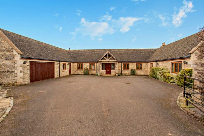 3 Bedroom Bungalow To Rent In Stoke Doyle, Peterborough, Cambridgeshire, PE8