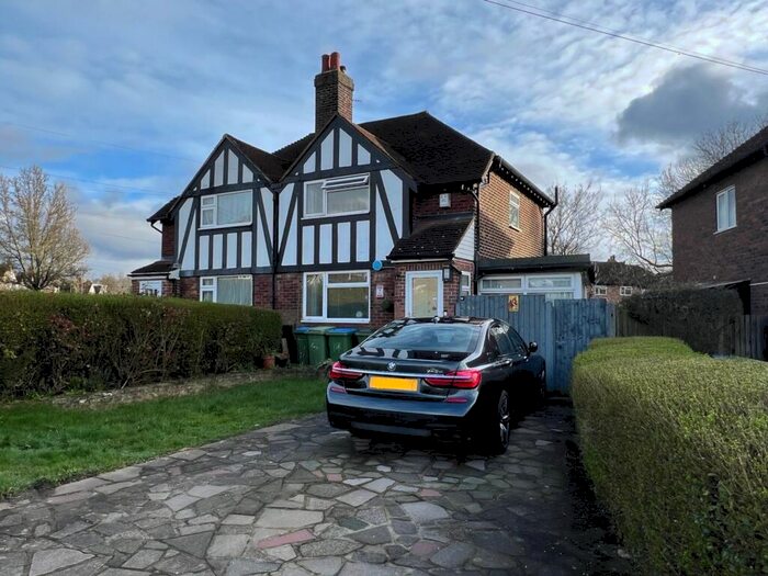 3 Bedroom Semi-Detached House To Rent In Eltham Palace Road, Eltham, SE9