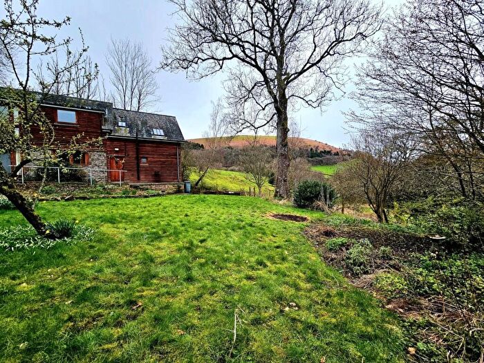 3 Bedroom Barn Conversion To Rent In Cregrina, Llandrindod Wells, Powys, LD1