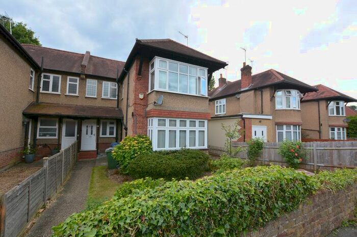 2 Bedroom Maisonette To Rent In Wellington Road, Pinner, HA5