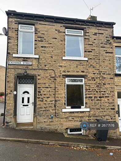 2 Bedroom End Of Terrace House To Rent In Exchange Street, Halifax, HX4