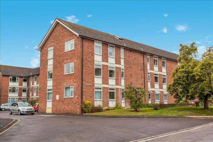 2 Bedroom Flat To Rent In Norman Road, Winchester, SO23
