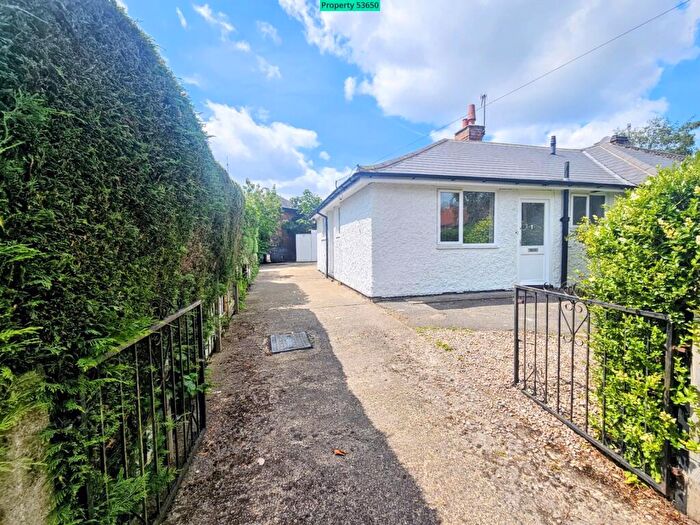 3 Bedroom Bungalow For Sale In Lexington Gardens, Nottingham, NG5