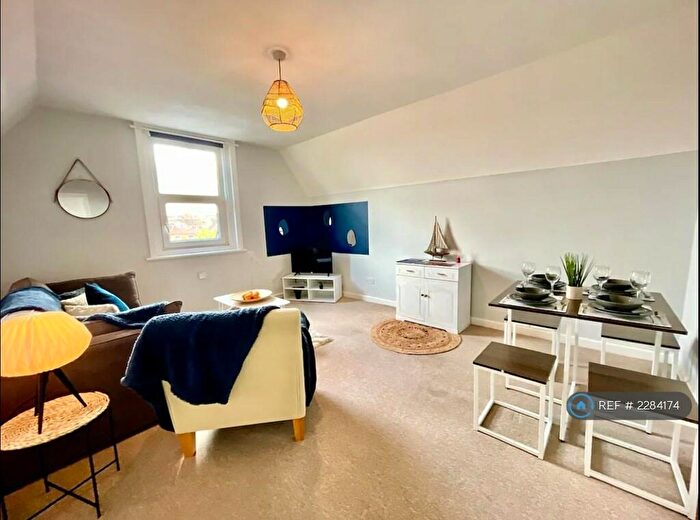 1 Bedroom Maisonette To Rent In Craneswater Avenue, Southsea, PO4
