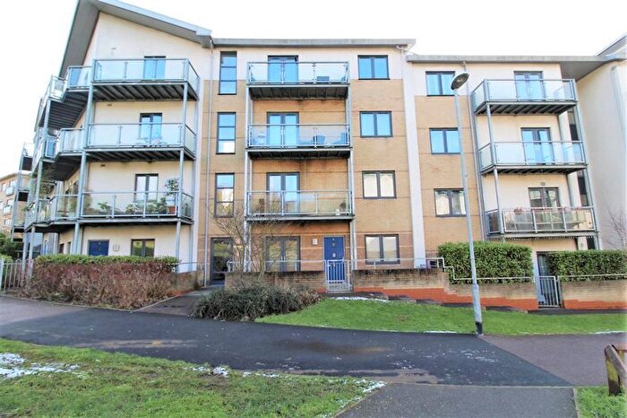 2 Bedroom Flat To Rent In Rollason Way, Brentwood, CM14