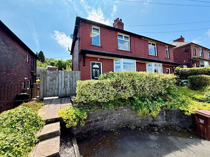 3 Bedroom Semi Detached House For Sale In New Mills Road, Birch Vale, High Peak, SK22