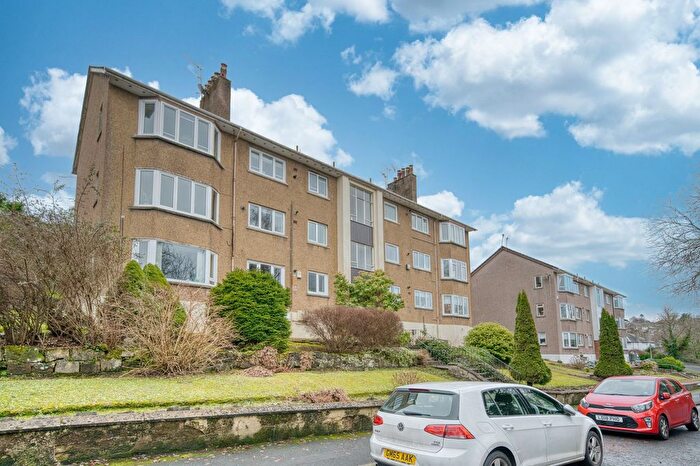 2 Bedroom Flat For Sale In Greenbank Court, Hill Crescent, Clarkston, G76