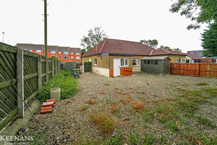2 Bedroom Semi-Detached Bungalow For Sale In Whalley New Road, Blackburn, BB1
