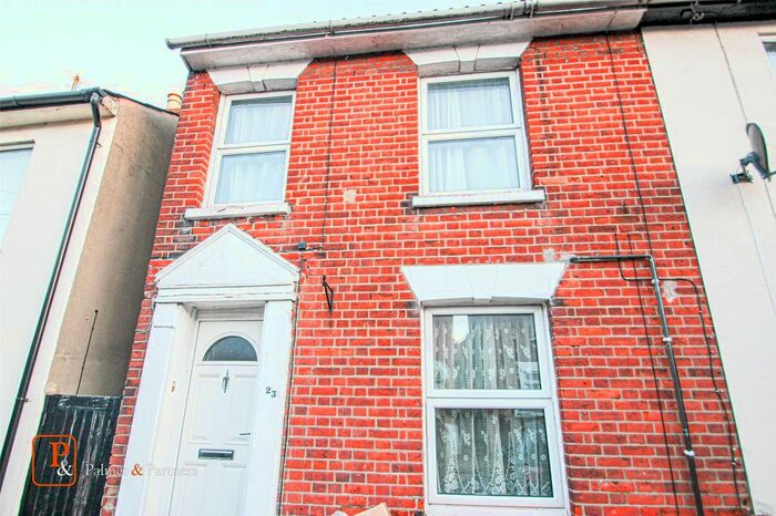 2 Bedroom End Of Terrace House To Rent In Shrubland Road, Colchester, Essex CO2
