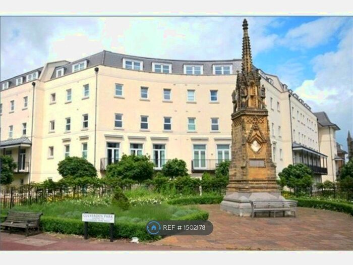 2 Bedroom Flat To Rent In Edison Court, Tunbridge Wells, TN4