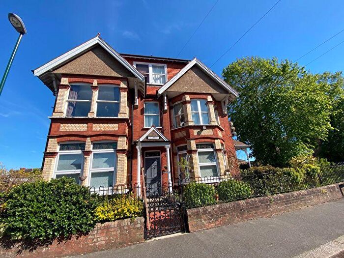 2 Bedroom Flat To Rent In Annandale Avenue, Bognor Regis, PO21