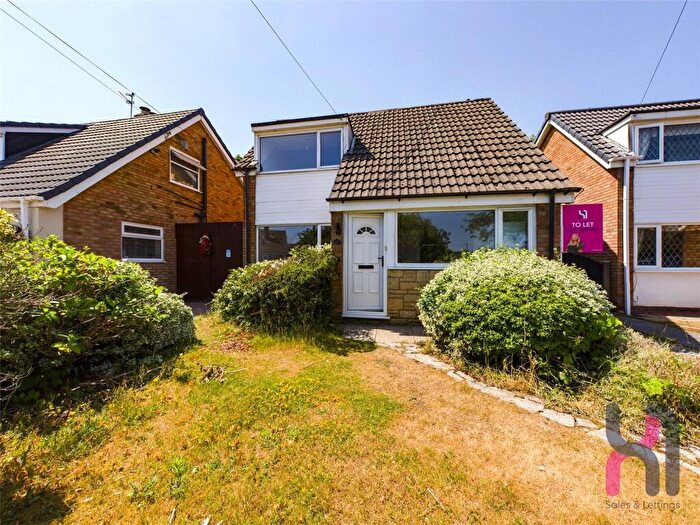 2 Bedroom Bungalow For Sale In Aspen Grove, Formby, Liverpool, L37