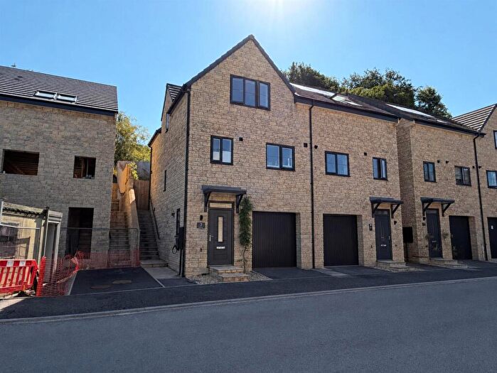 3 Bedroom Semi-Detached House For Sale In Upper Conygre, Timsbury, BA2