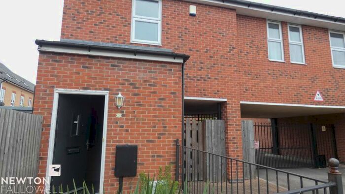 2 Bedroom Flat To Rent In Thrumpton Lane, Retford, DN22