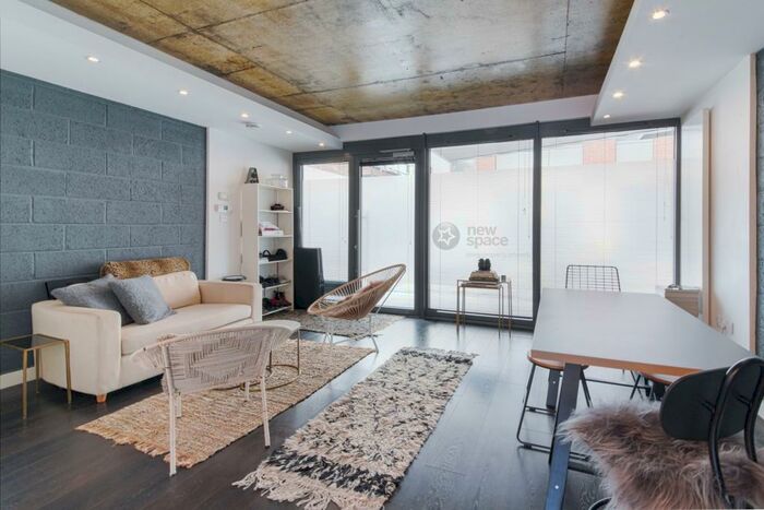 1 Bedroom Flat To Rent In Soda Studios, Kingsland Road, Haggerston, E8