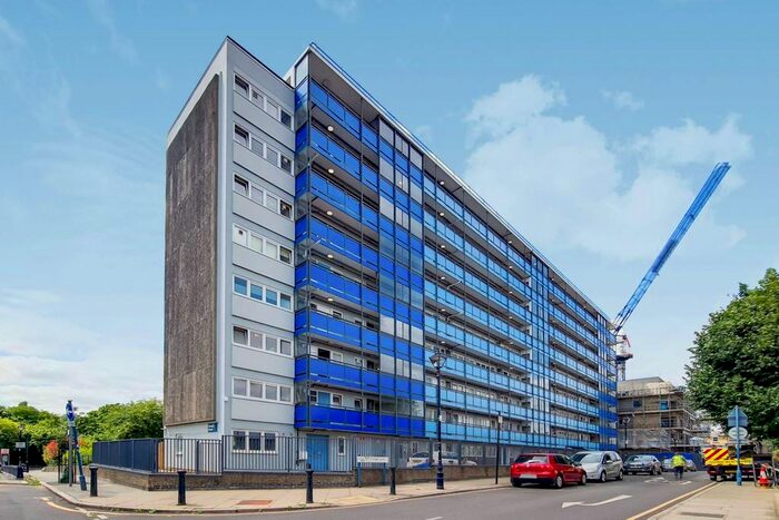 2 Bedroom Flat To Rent In Newport House, Strahan Road, Bow, London, E3