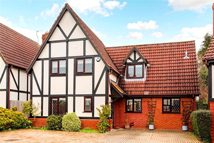 4 Bedroom Detached House To Rent In The Pyghtle, Olney, Buckinghamshire, MK46