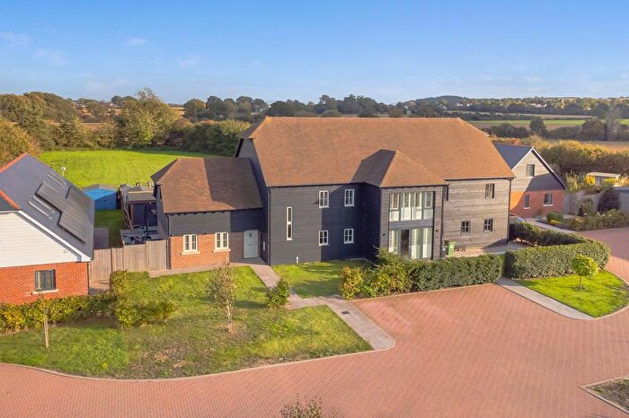 3 Bedroom Semi-Detached House For Sale In The Orchards, Ringmer, BN8