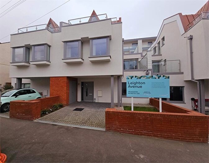 3 Bedroom Terraced House For Sale In Leighton Avenue, Leigh On Sea, Leigh On Sea, SS9