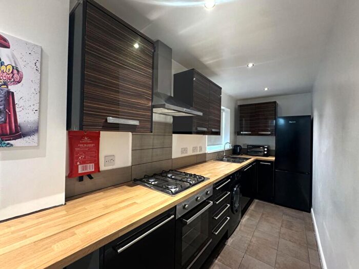 4 Bedroom Terraced House To Rent In Connaught Street, Highfields, LE2