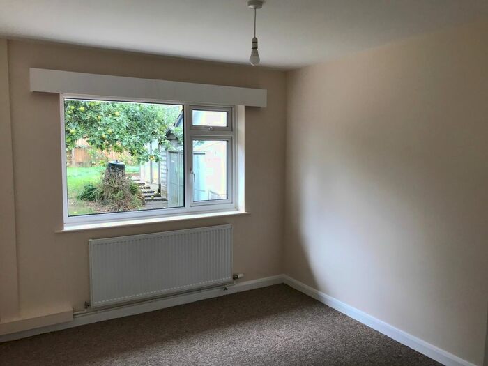 2 Bedroom Bungalow To Rent In Cleave Close, Tedburn St Mary, Exeter, EX6