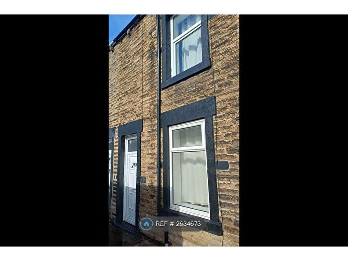 3 Bedroom Terraced House To Rent In Doncaster Road, Barnsley, S70