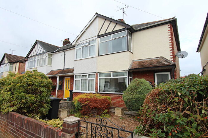 2 Bedroom End Of Terrace House To Rent In Cavendish Avenue, Colchester, CO2