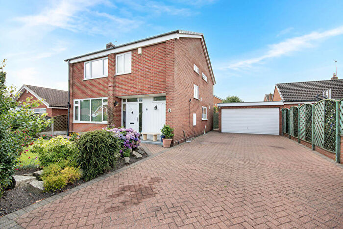 4 Bedroom Detached House For Sale In Maple Drive, Elkesley, Retford, Nottinghamshire, DN22