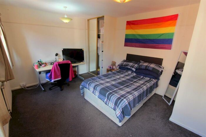 3 Bedroom House To Rent In Wyeverne Road, Cathays, Cardiff, CF24