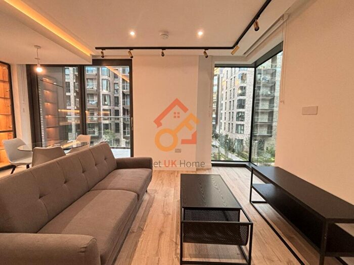 2 Bedroom Flat To Rent In Vermont House, Dingley Road, London, EC1V