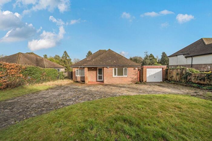 3 Bedroom Detached Bungalow For Sale In Tupwood Lane, Caterham, CR3