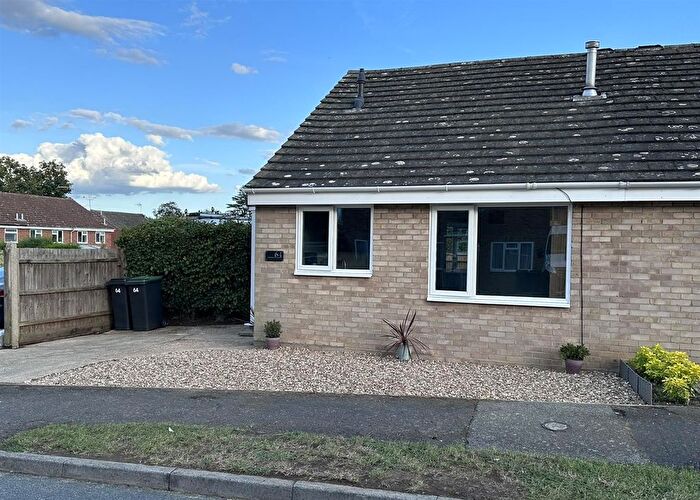 2 Bedroom Semi-Detached Bungalow For Sale In Steggall Close, Needham Market, Ipswich, IP6